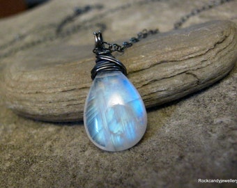 Oxidized Sterling Silver Rainbow Moonstone Gemstone pendant Necklace-Rockcandyjewellery