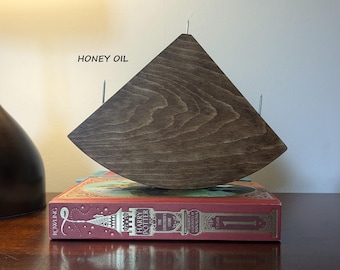 Round Corner Shelf: Wooden Floating Shelf with Pre-installed Nails
