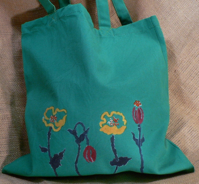 Medium Green Tote wFlower Design