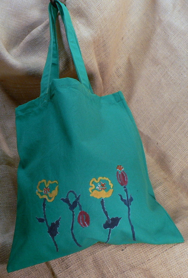 Medium Green Tote wFlower Design