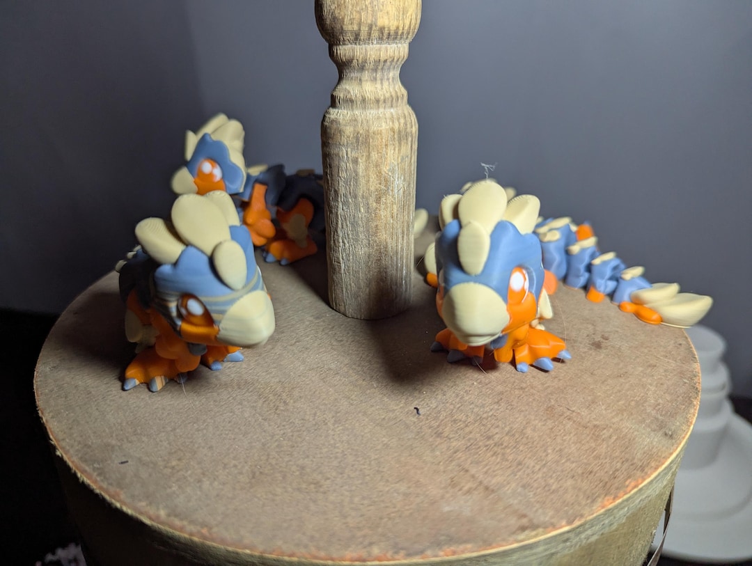 Velociraptor Mini Fidget Toy 3D Printed Articulated Dinosaur Flexible ...