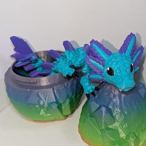Axolotl Dragon Articulated Desk Art Fidget with Enchanting Custom Eyes Colors Colorful Flexible Fantasy Creature Fidget Toy Desk Buddy,