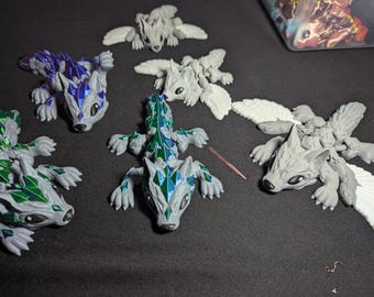Figura de lobo de cristal articulada con alas, impresa en 3D, de fantasía, con múltiples articulaciones, dragón místico híbrido.