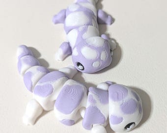 Salamandra articulada – Juguete antiestrés impreso en 3D / Adorable lagarto de escritorio / Figura coleccionable flexible