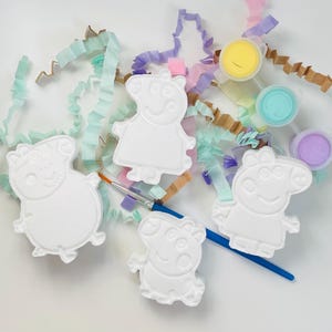 Peppa Peg Inspired Painting Kit, Paint Your Own Party Bag Fillers, Peppa Pig Party Favors,  DIY Magnet Painting, Peppa Pig Birthday Party