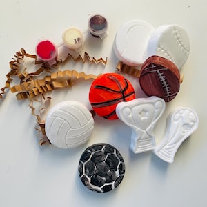 Sports Themed Birthday Favors, Paint Your Own Party Bag Fillers, DIY Magnet Painting, Sports Party, Basketball Baseball Soccer Party Favor