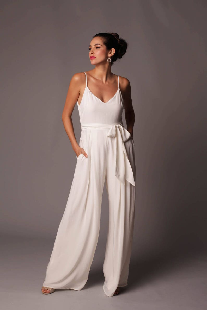 weisser jumpsuit