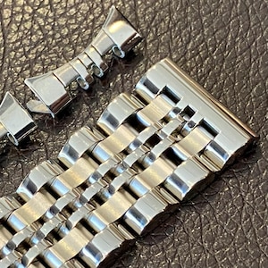 Unusual 20mm SILVER Stainless Steel UPTURNED Beads of Rice Watch Bracelet Band w/ Straight & Curved End Links