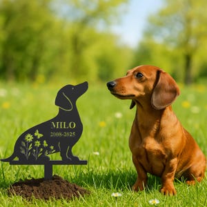 Custom Dachshund Dog Memorial Stake - Personalized Marker for Pets, Dog Remembrance Stake, Outdoor Waterproof Tribute, Dachshund Loss Gift