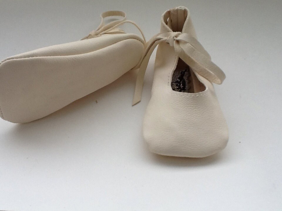 Baby Ballet Shoes in Ivory Lambskin - Etsy