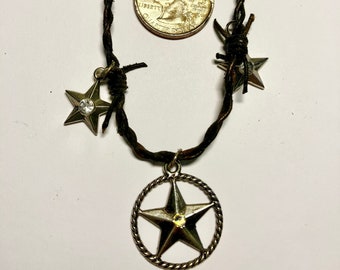 Texas Star Equestrian Western Necklace Barb Wire style Leather Cord