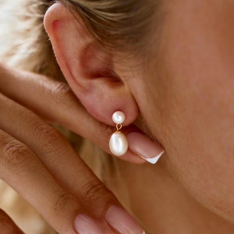 Freshwater Pearl Earrings, Drop Pearl Earrings, Minimalist Gold Jewelry, Bridal Earrings, Bridesmaid Gift, Anniversary Gift, Birthday Gift