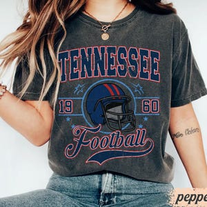 Comfort Colors Custom Tennessee Football T-Shirt, Vintage Unisex Tennessee Football Shirt, Tennessee Fan Gift, Tennessee Game Day,Sunday