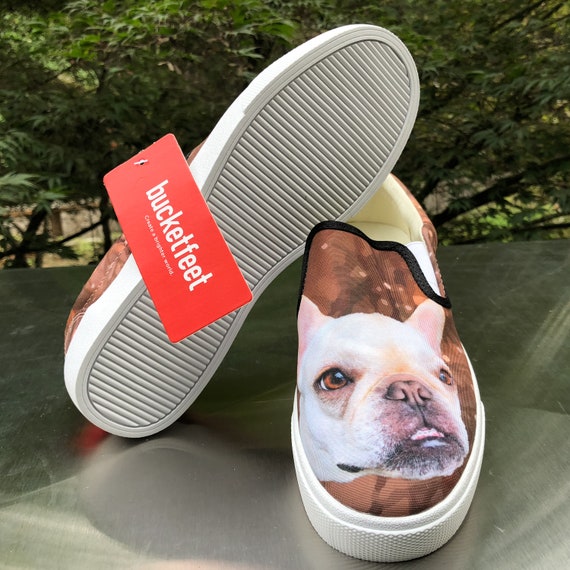 Popular animal dog bulldog with roses Classic Canvas shoes Slip On Skate Sneakers women Fashion Print Original Durable shoe
