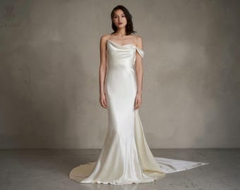 Elfenbein Satin Wasserfallausschnitt Brautkleid, elegante Brautkleid mit niedrigem Rücken