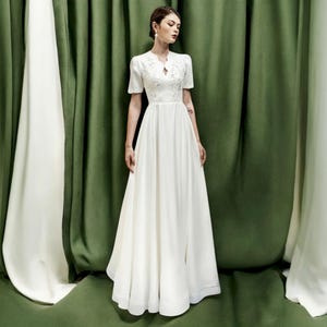 Simple Keyhole Neck Wedding Dress: Minimalist Rustic Open Back
