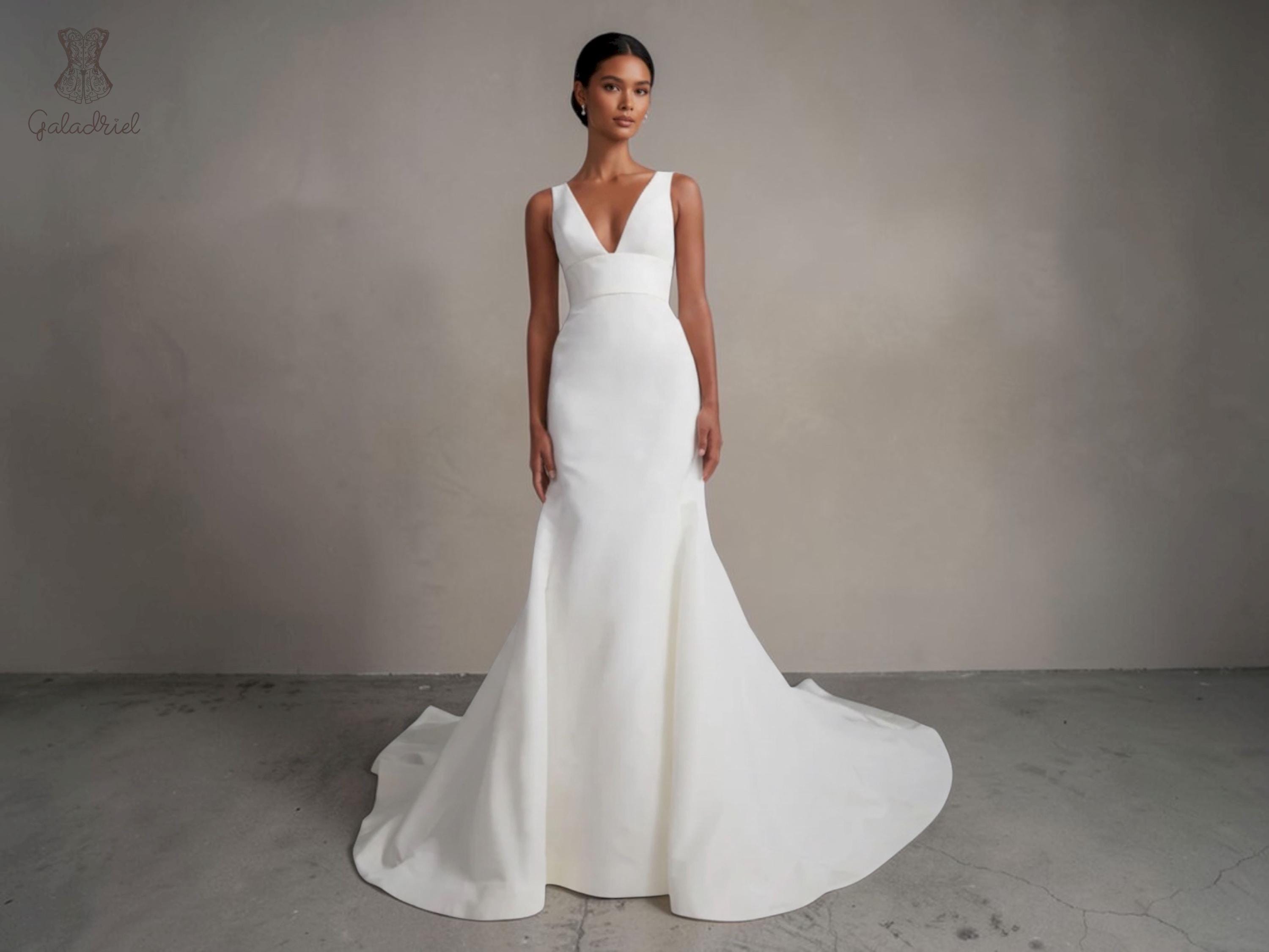 White Fit and Flare Wedding Dress With Straps - Etsy