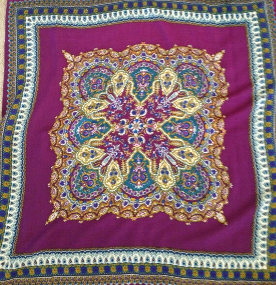 Items similar to Vintage scarf on Etsy