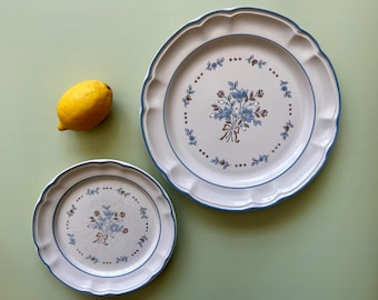 Vintage Stoneware Dinner Set | Set of 4 10.5" Dinner Plates & 8" Salad Plates | Vintage Dinnerware