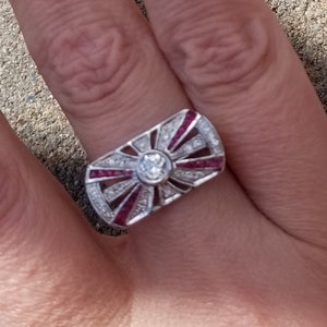 Vintage Art Deco 1.54ctw 18k White gold Diamond and French cut ruby ring. size 7.25 (Sizable.)