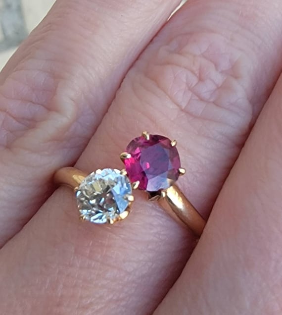 Outstanding Toi et Moi Antique Ruby and Old Cut D… - image 3