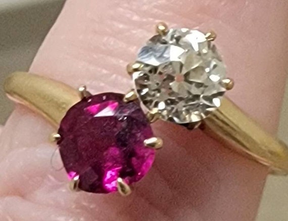 Outstanding Toi et Moi Antique Ruby and Old Cut D… - image 8