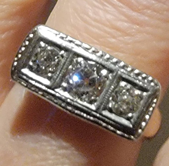 Antique Three Stone Diamond Ring. - image 9