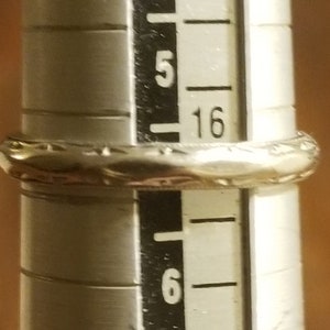 Vintage Art Deco 1920s 14K White gold Orange Blossom Wedding Band. Size 5 1/2.