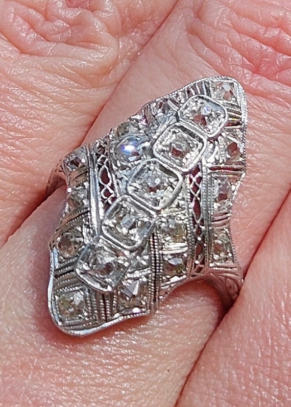 Antique Gorgeous Diamond Platinum Dinner Ring. Siz