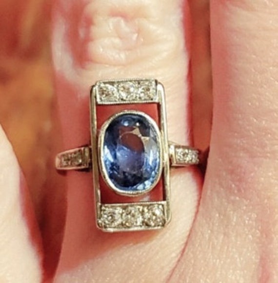 Gorgeous Antique Sapphire and Diamond Ring. Beaut… - image 8