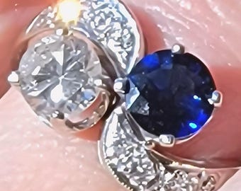 Anello Toi et Moi in oro bianco antico: anello di fidanzamento con zaffiro e diamanti