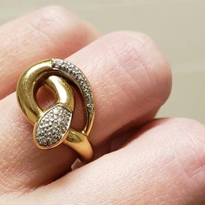 Vintage 14k Yellow Gold Snake Ring with Diamond accents. Size 5.25. Sizable.