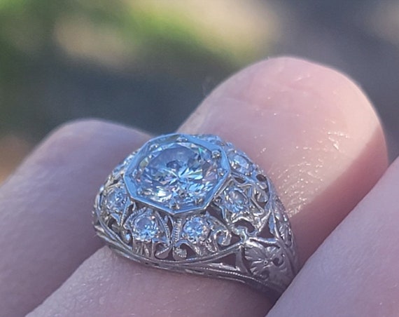 Gorgeous Antique Diamond Engagement/Dinner Ring. … - image 2