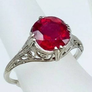 Gorgeous 2.50ctw Ruby Solitaire Ring set in 14k White Gold Filigree Setting.