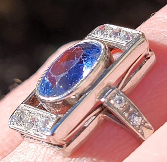 Gorgeous Antique Sapphire and Diamond Ring. Beaut… - image 9