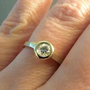 Vintage 14k Yellow Gold Bezel Set Diamond Solitaire Ring. Size 6.