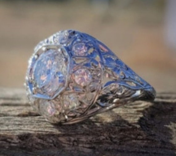 Gorgeous Antique Diamond Engagement/Dinner Ring. … - image 3