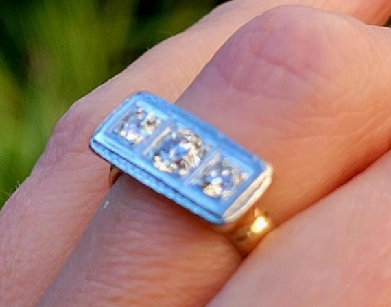 Antique Three Stone Diamond Ring. - image 2