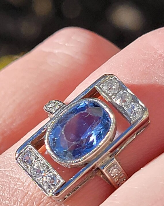 Gorgeous Antique Sapphire and Diamond Ring. Beaut… - image 10