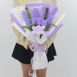 Pfeifenputzer Blumenstrauß, Lavendel & Tulpe, Blumengeschenk, großer Blumenstrauß, Jahrestag, Geburtstag, Geschenk für Mutter, Geschenk für sie, Freunde