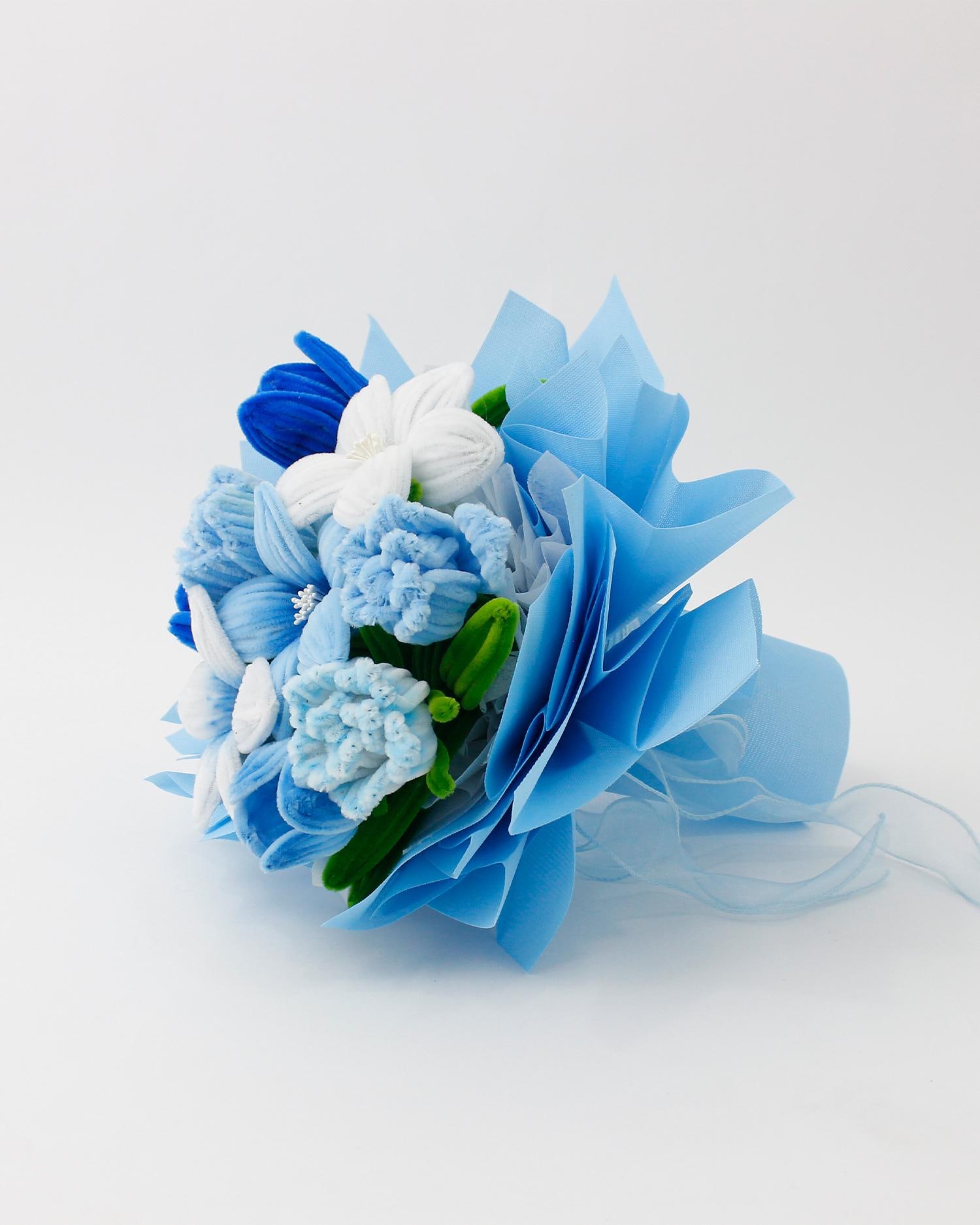 Blue White Pipe Cleaner Flowers, Azure Dream Bouquet Arrangement