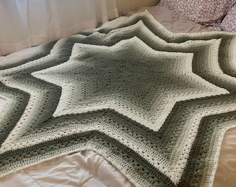 Green Crochet 6-day Star Blanket