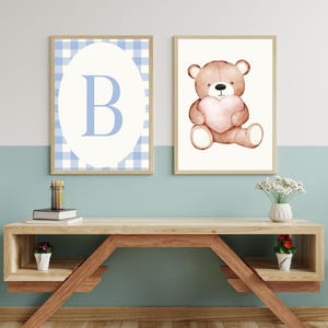 Impressão digital para quarto de bebê e criança, arte de parede, letra de nome, guingão, ursinho de pelúcia, fofo, neutro