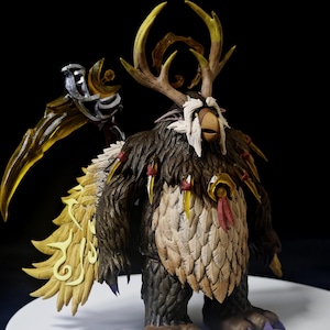 Handmade Moonkin Form Sammlerstück | World of Warcraft inspiriert WOW Balance Druid Figur 2.0 Brown Classic  Resin