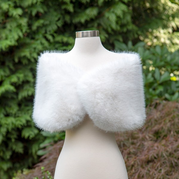 Light ivory faux fur wrap bridal wrap wedding faux fur shawl faux fur bridal stole faux fur cape B018-Light-Ivory