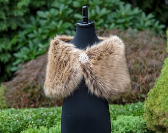 Brown flower girl faux fur wrap, wedding faux fur shawl, faux fur stole, faux fur cape B012F-fox