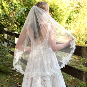 Wedding veil, bridal veil, wedding veil ivory, wedding veil lace trim, beaded lace veil, beaded veil, elbow length fingertip length V107e image 1