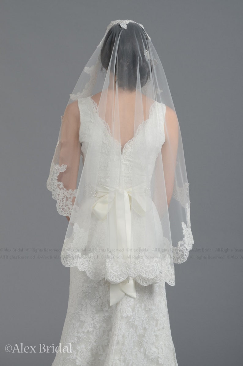 Ivory wedding veil, bridal veil, mantilla veil, elbow length veil, alencon lace veil, wedding veil ivory image 3