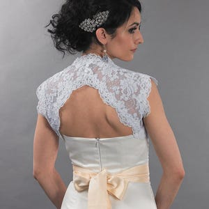 White lace bolero keyhole back wedding bolero white bolero bridal shrug wedding jacket bolero jacket bridal bolero bridal jacket