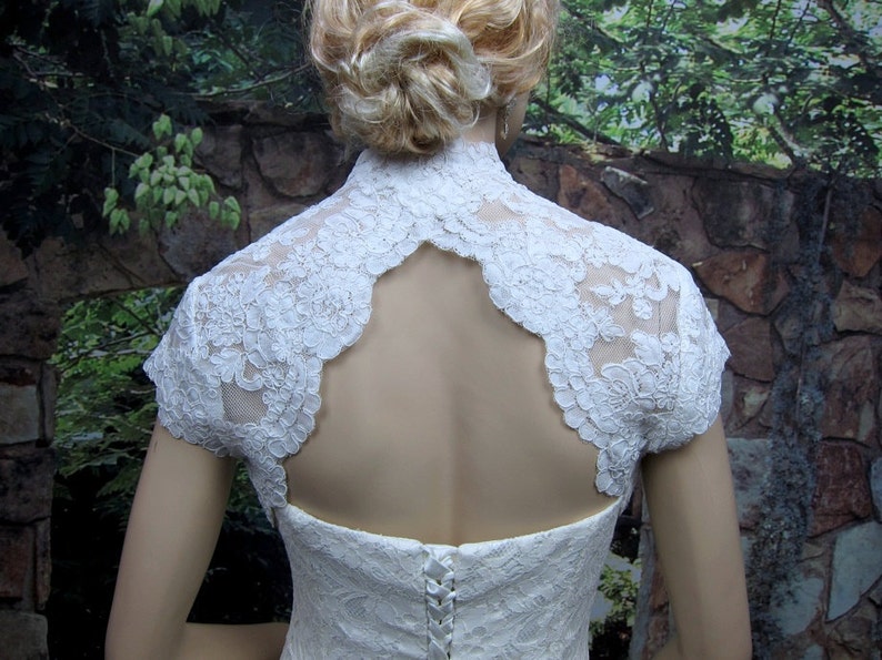 Wedding bolero, lace bolero, wedding jacket, bridal bolero, white lace bolero, cap sleeve, keyhole back, alencon lace image 1